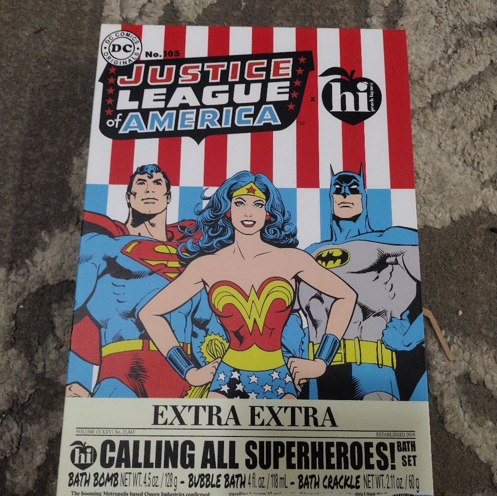 NEW Hi Peach Layne DC comics bath set gift